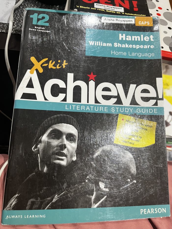 X-Kit Achieve! Literature Study Guide: Hamlet