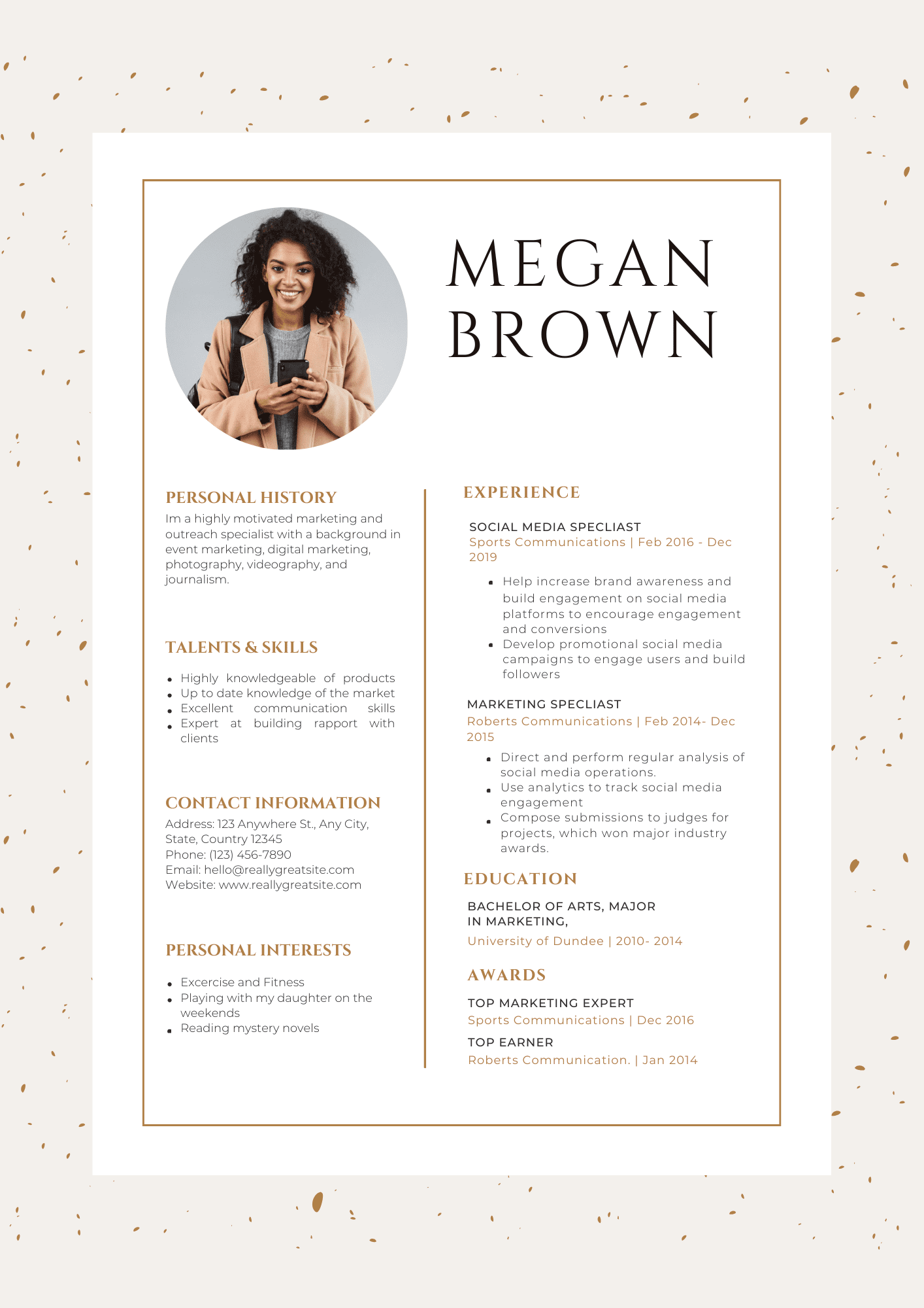 White Beige and Texture Modern Resume.pdf White Beige CV Template